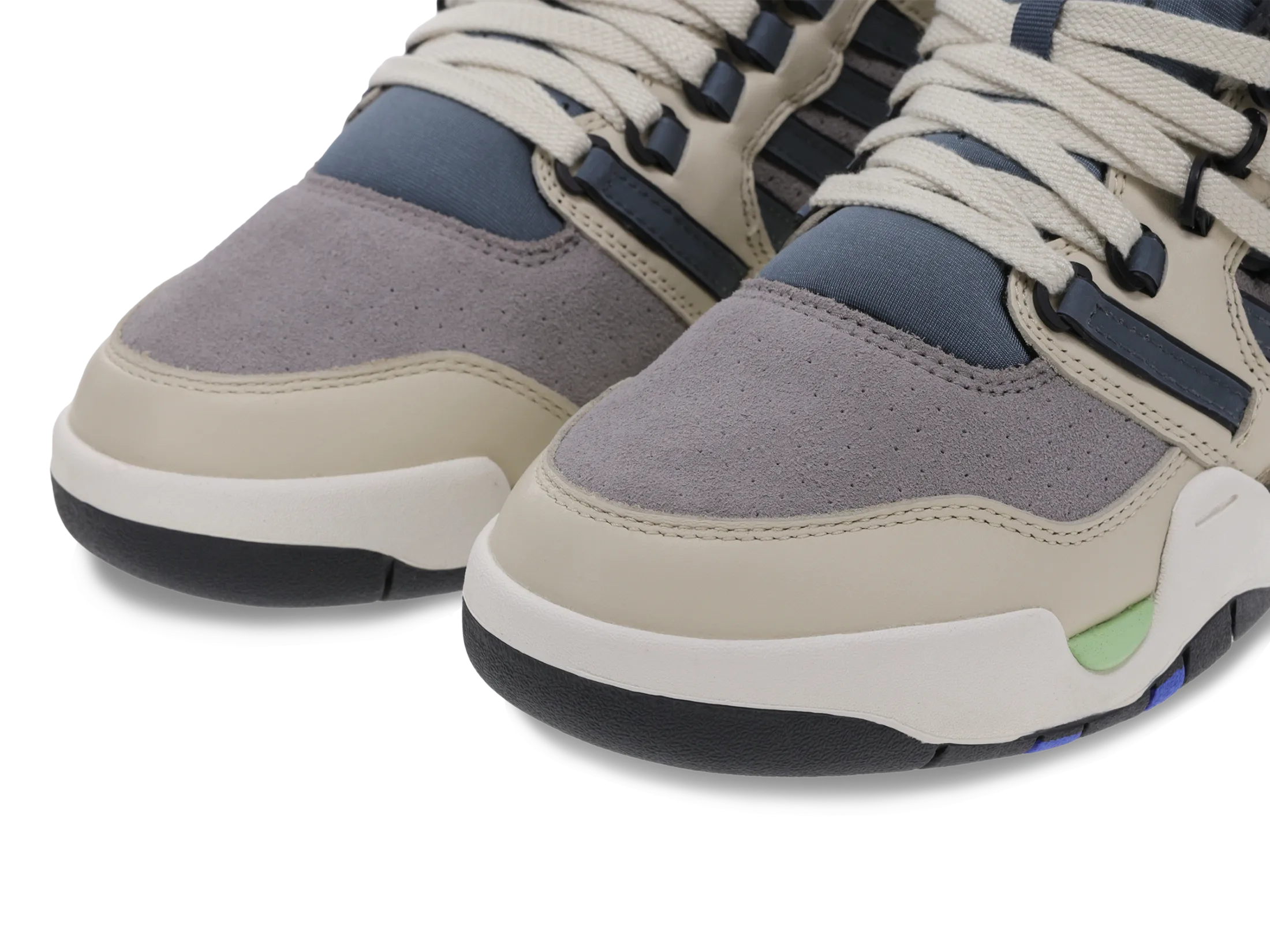 78833-204-M | SI-18 INTERNATIONAL X FEATURE | PISTACHIO SHELL/FROST GREY/MARSHMALLOW