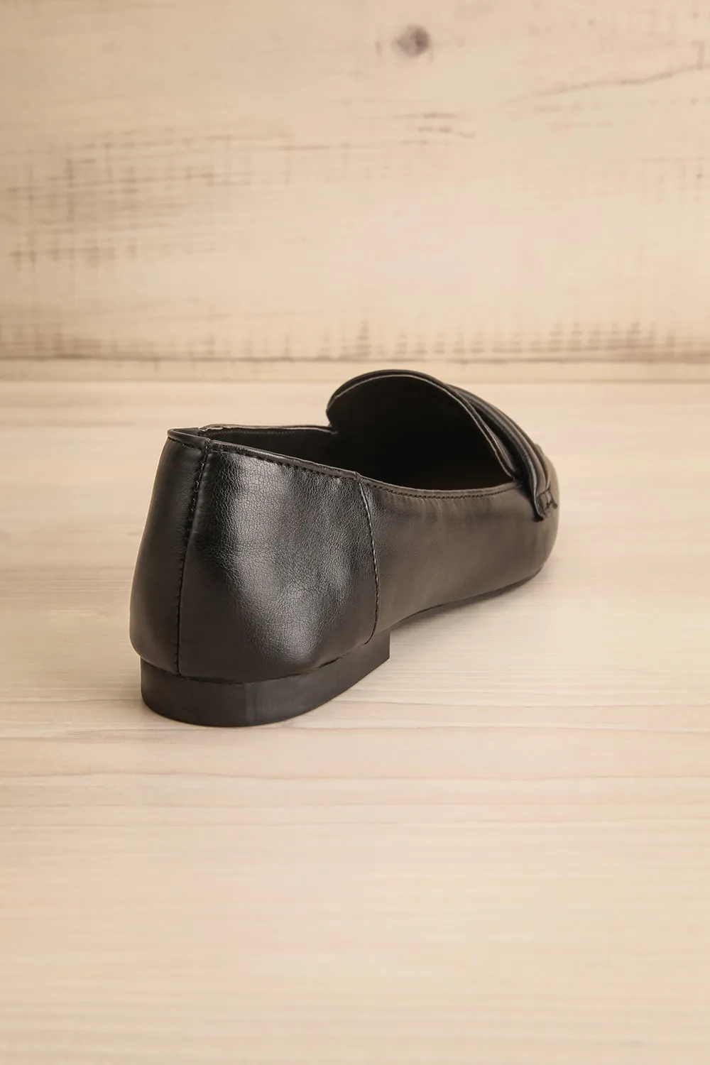 Auris Black | Faux Leather Loafers