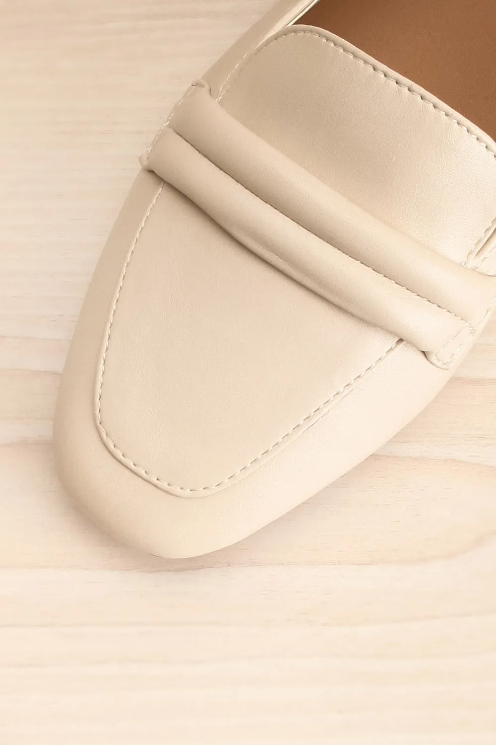 Auris Ivory | Faux Leather Loafers