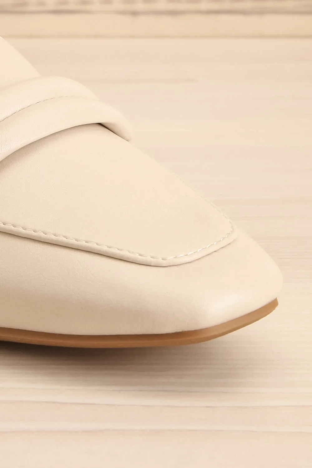 Auris Ivory | Faux Leather Loafers