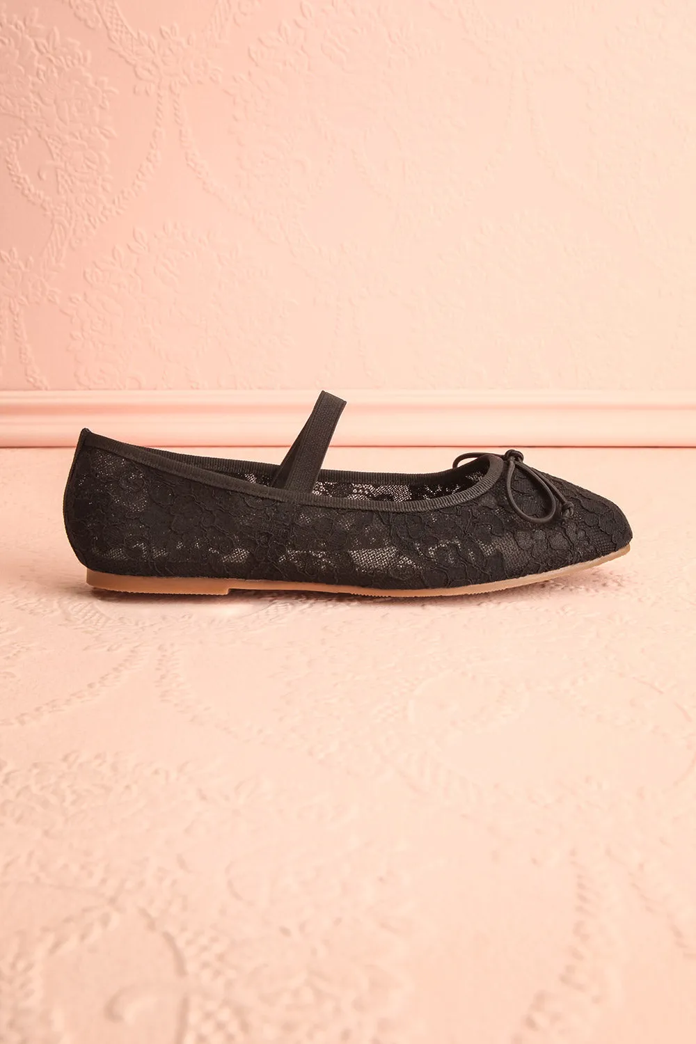 Bisbee | Black Lace Ballet Flats