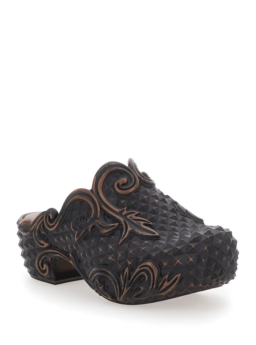 Black Court Clog