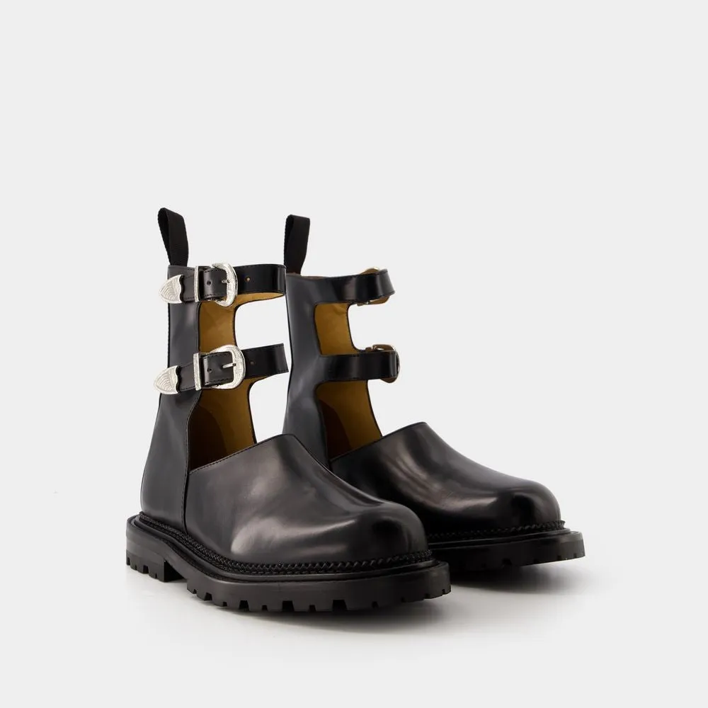 Boots - Leather - Black