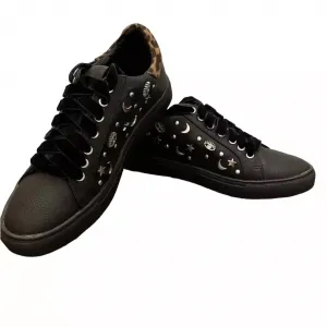 Clark Sneakers Embellished With Stars Moons In Black/leopard