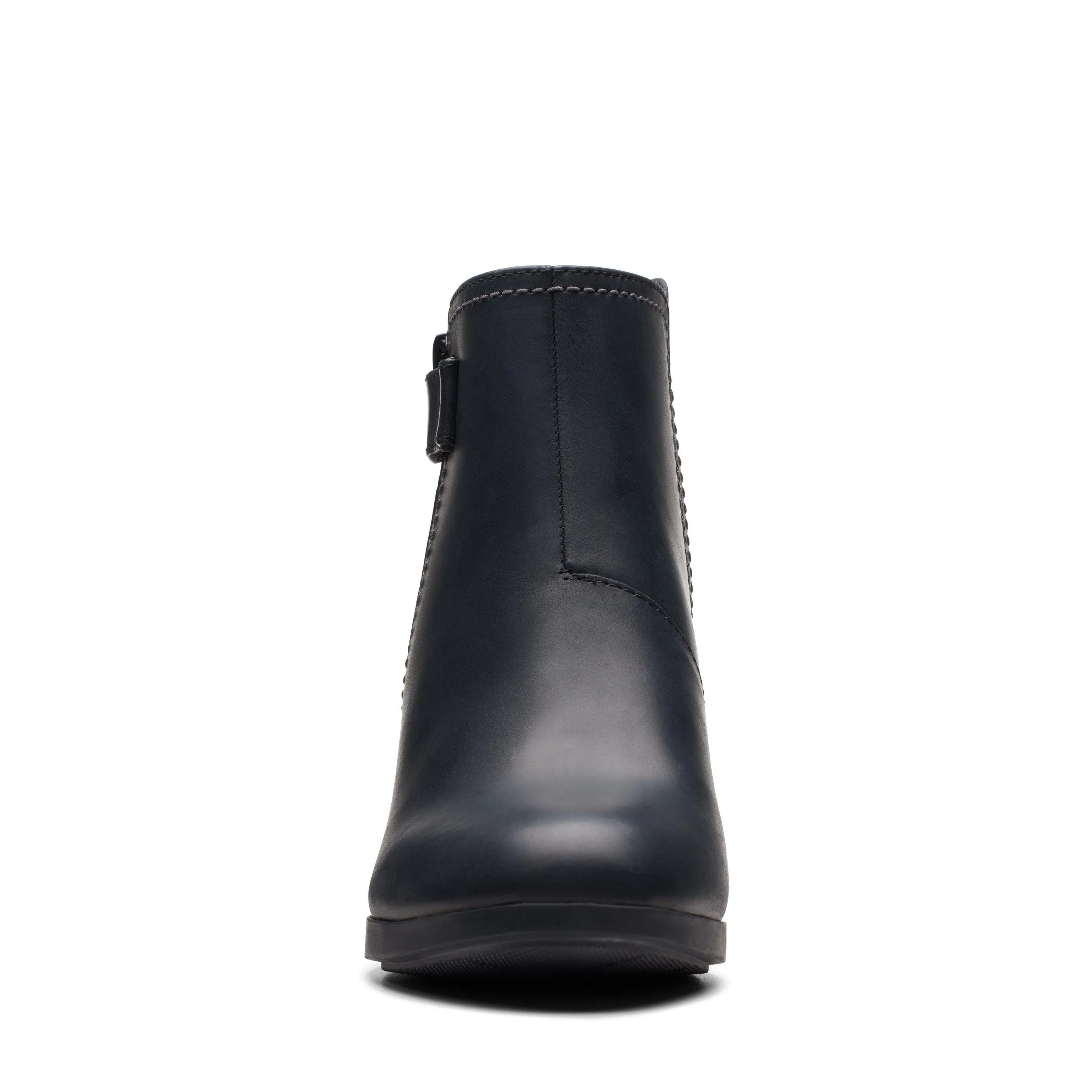 Clarks Bayla Glow in Black Leather