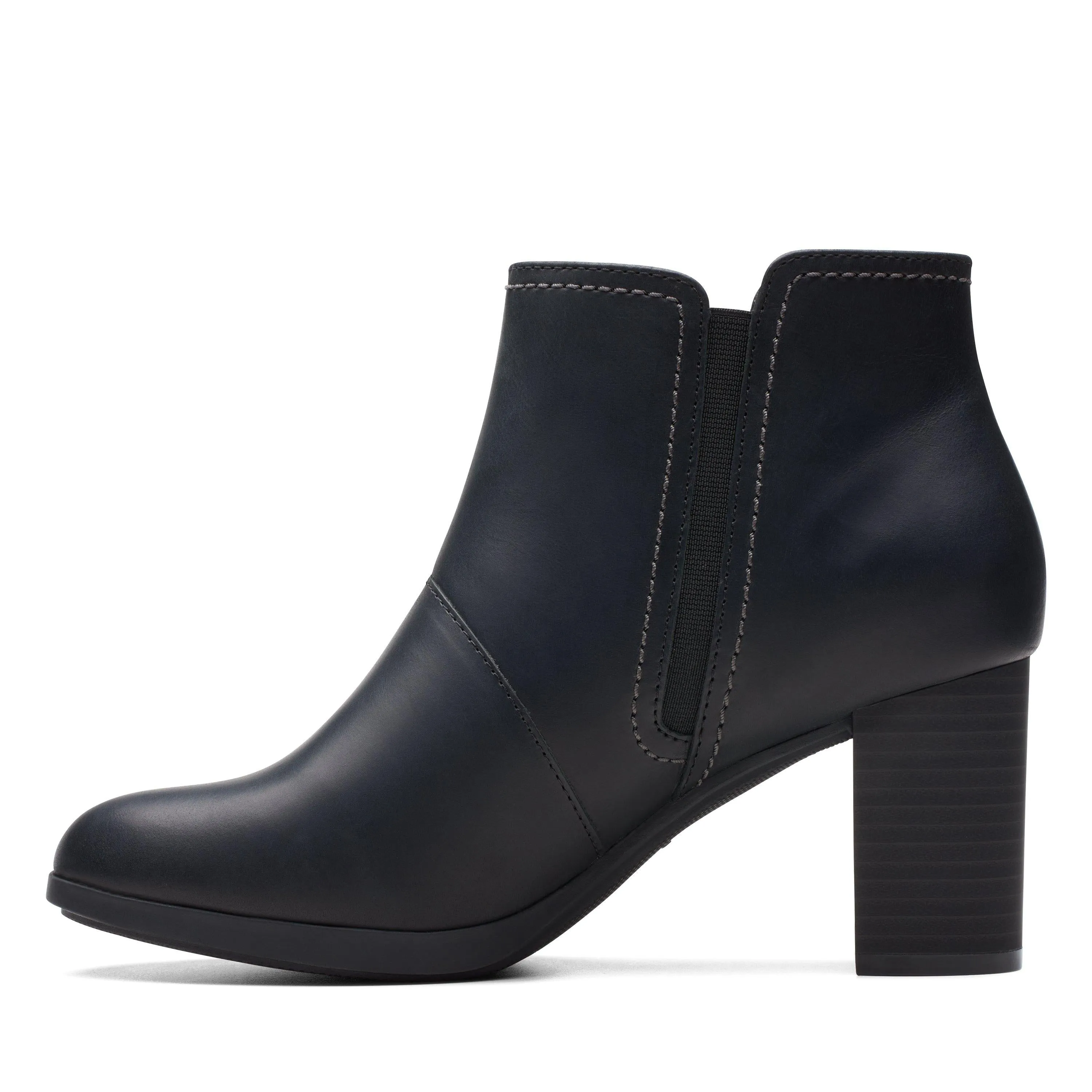 Clarks Bayla Glow in Black Leather