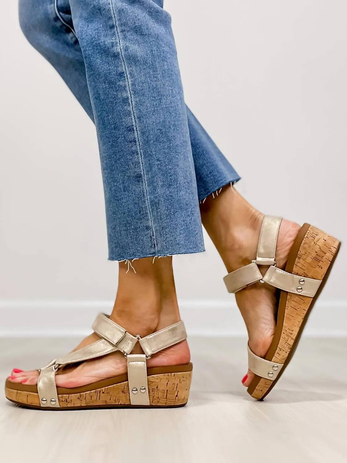 Don't Tempt Me Wedge In Gold Wash Metallic