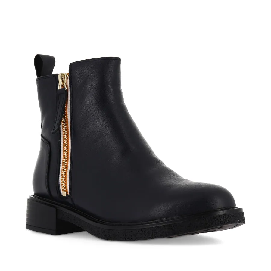 DUEL - NAVY LEATHER