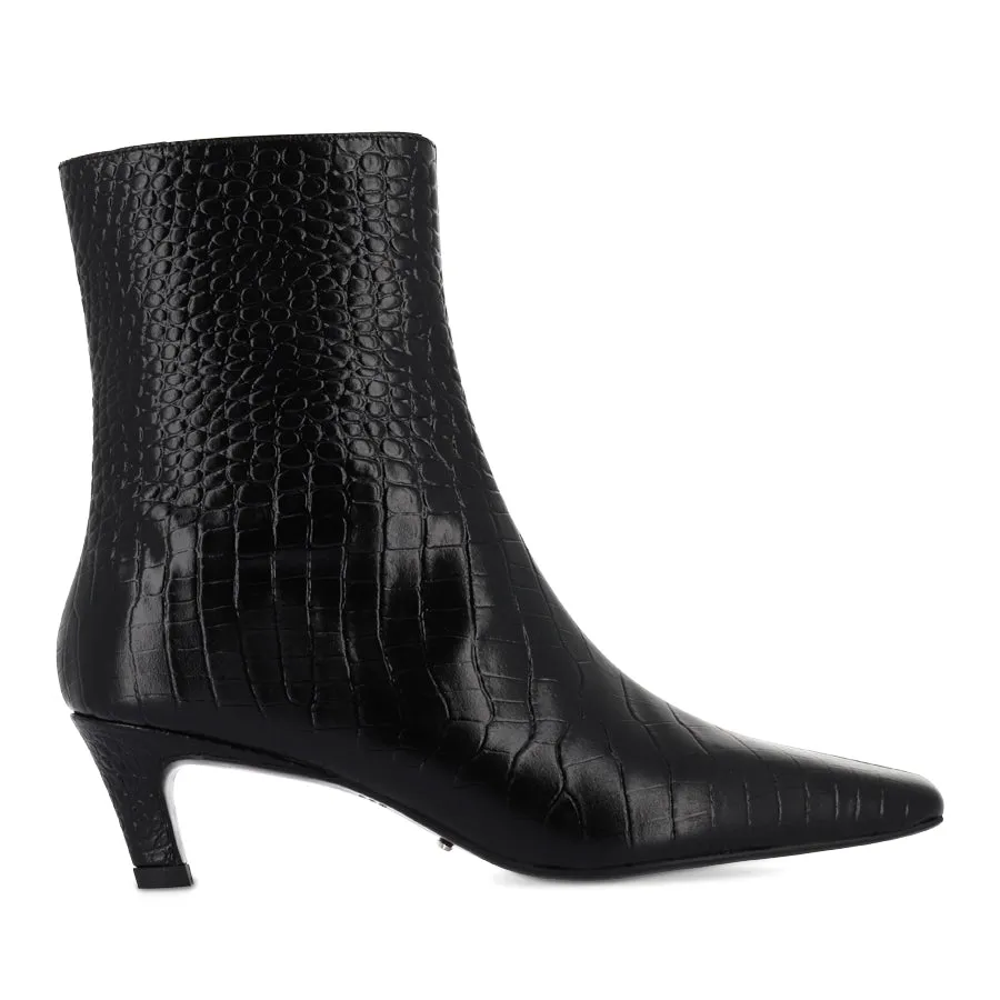 ESTELLE - BLACK CROC LEATHER