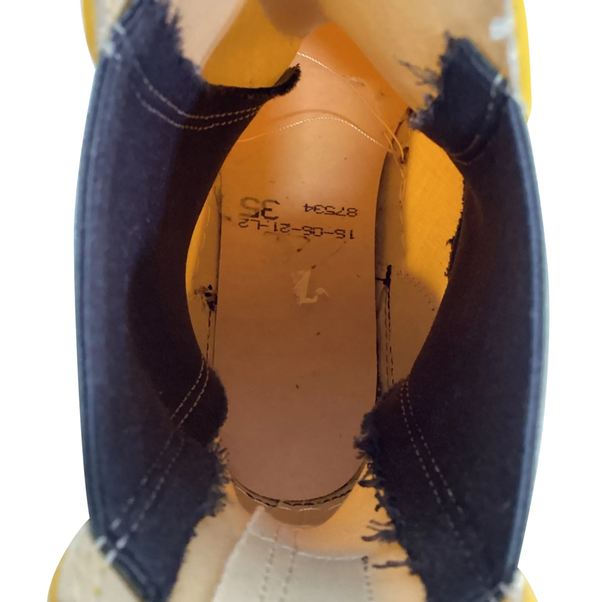 Ganni Chelsea rain Boots in Yellow Rubber