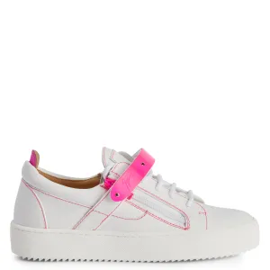 Giuseppe Zanotti Coby