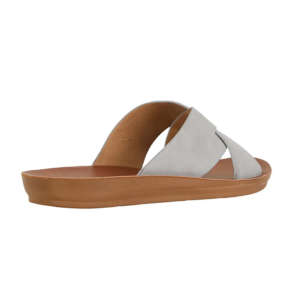 Gizmo Sandal in Light Grey Smooth