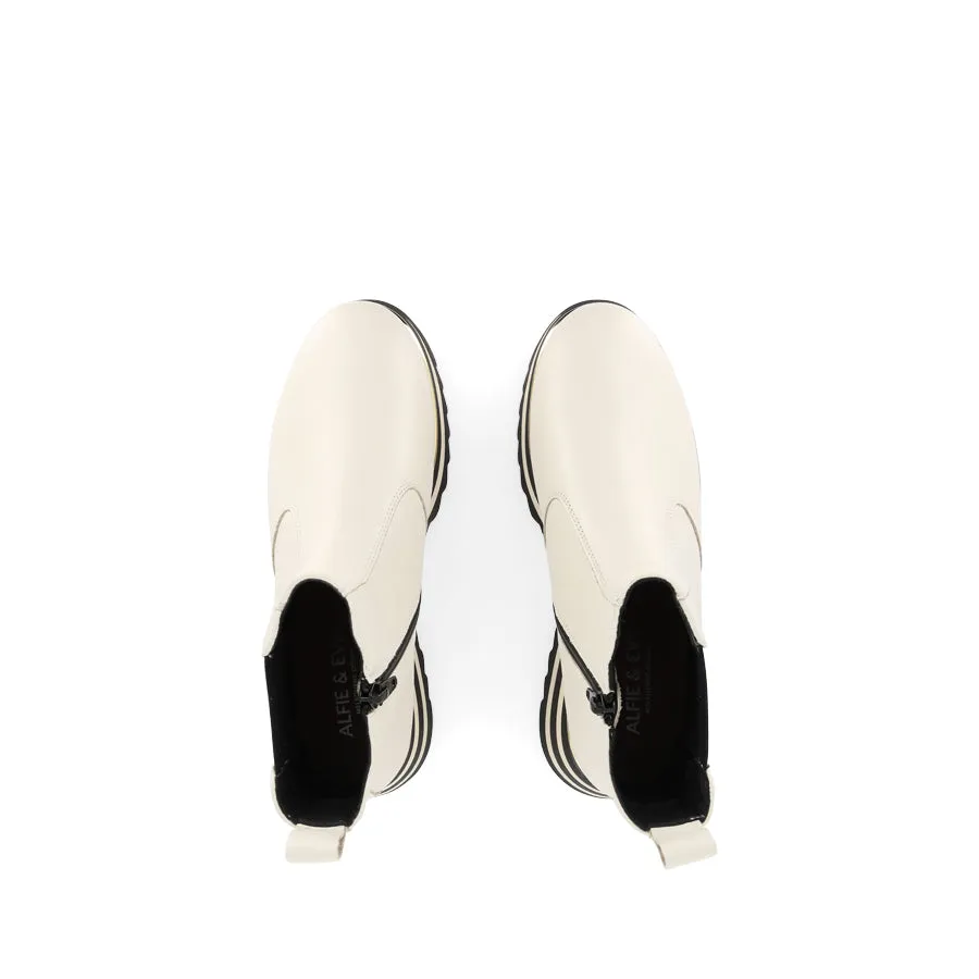 HICCUP - CREAM LEATHER