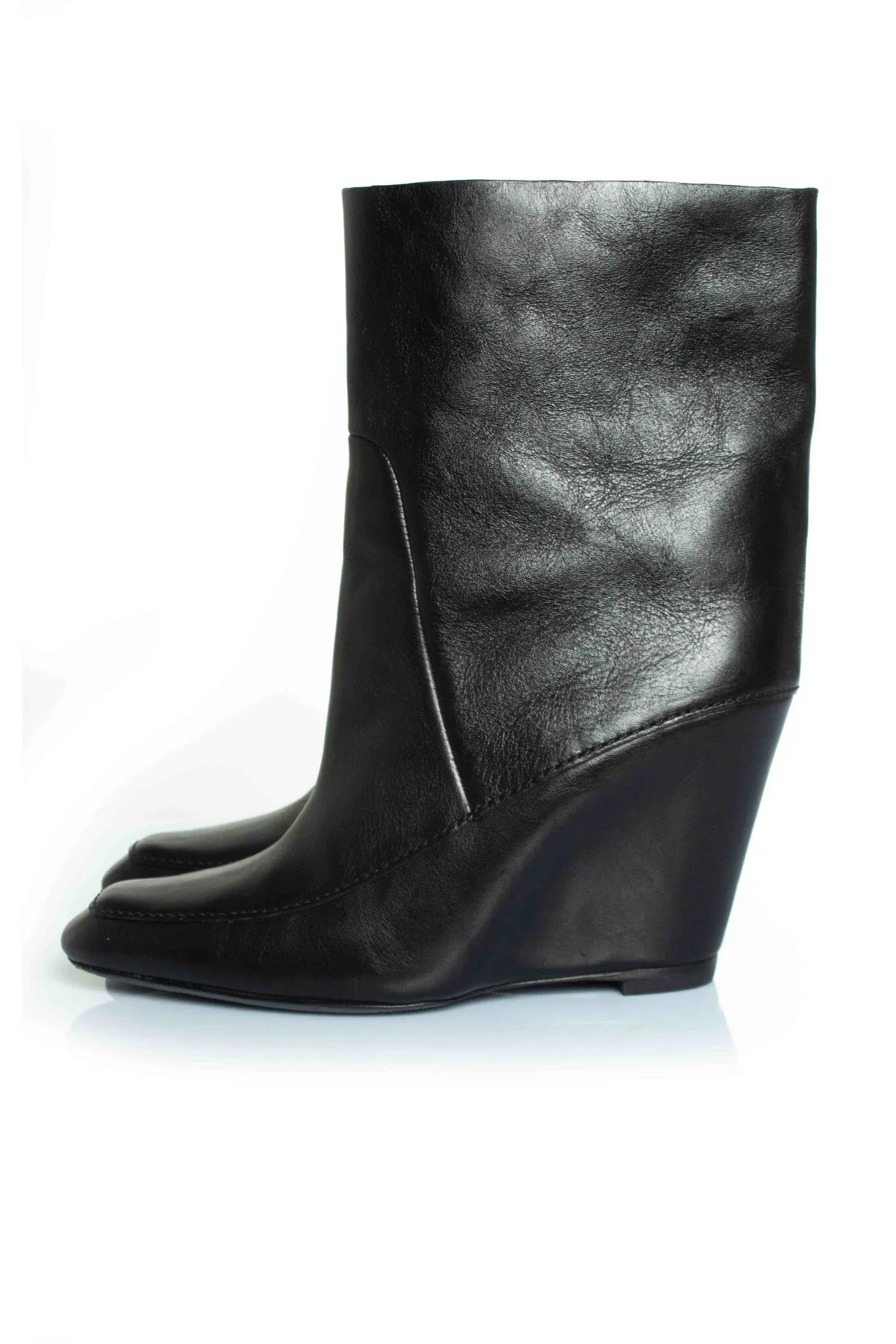 hidden platform ankle boots