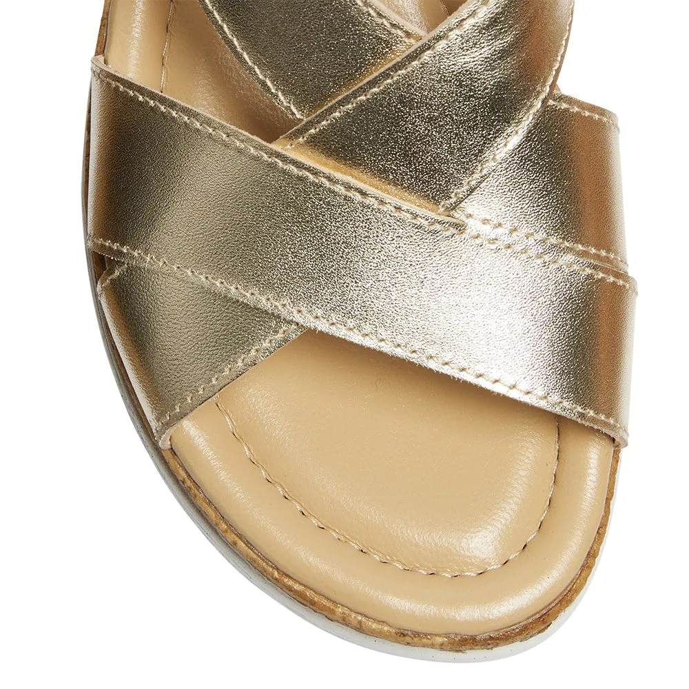 Idle Wedge in Gold Leather