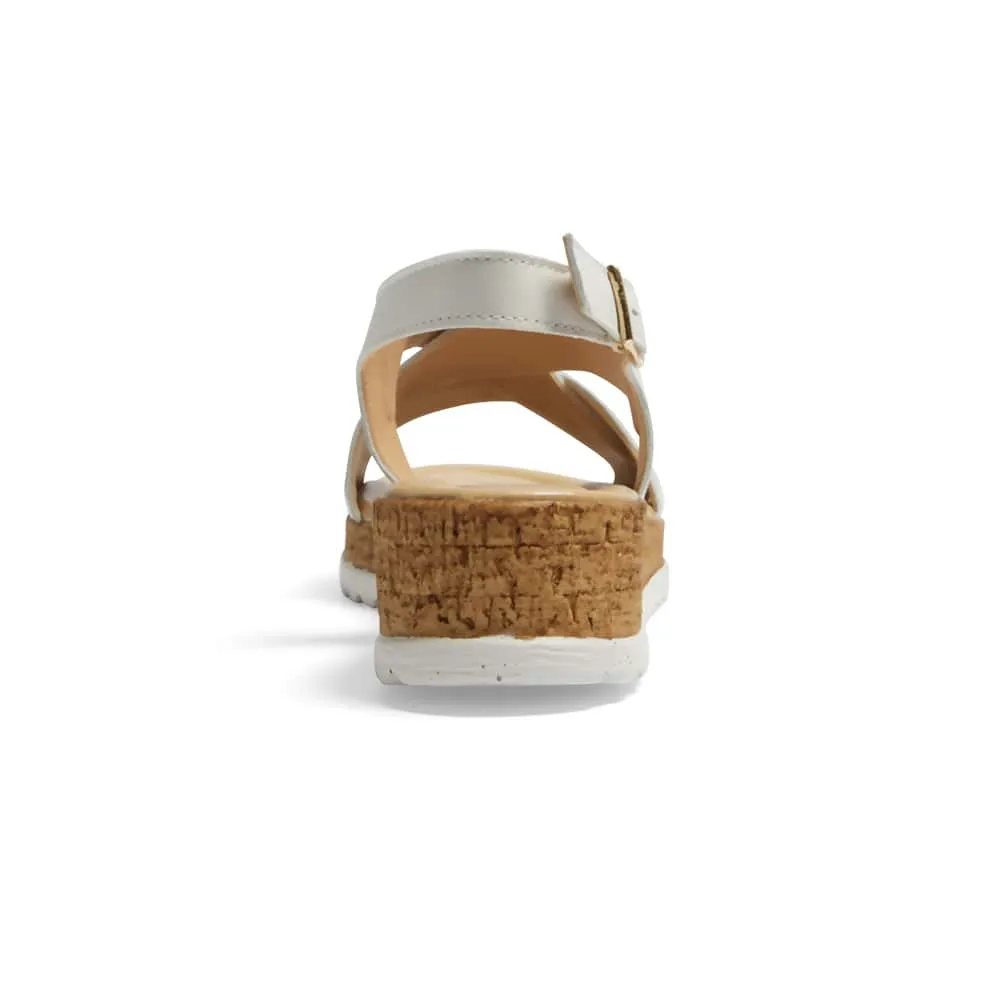 Idle Wedge in White Leather