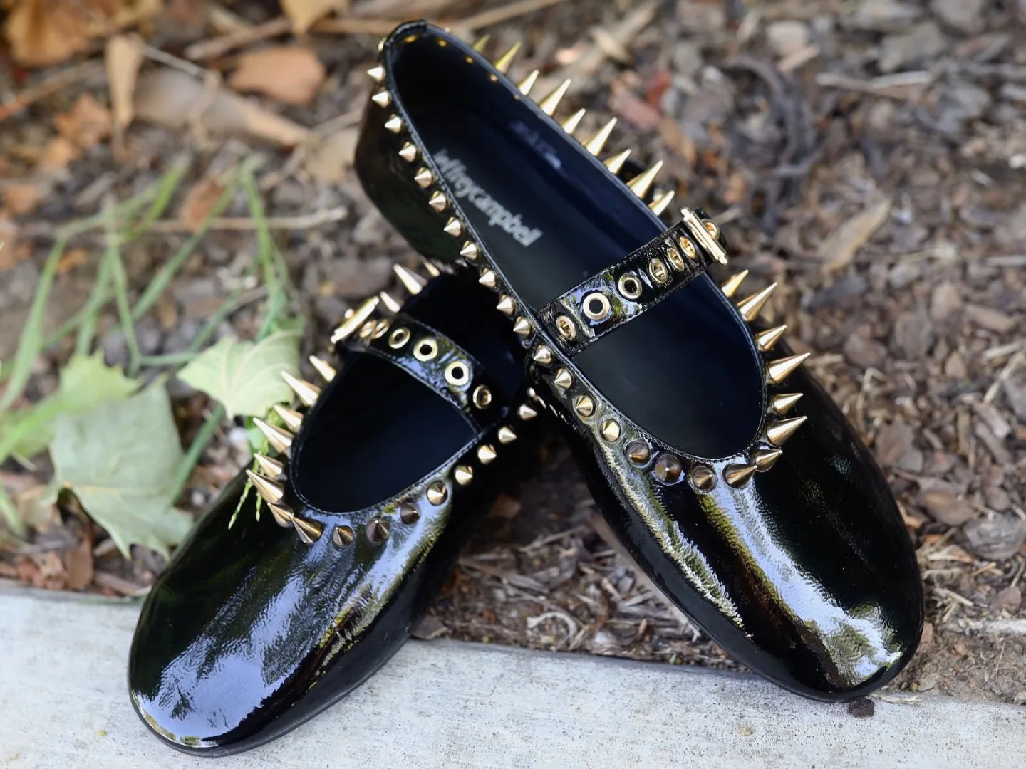Jeffrey Campbell: Dancer Spike in Black Crinkle Patent & Gold