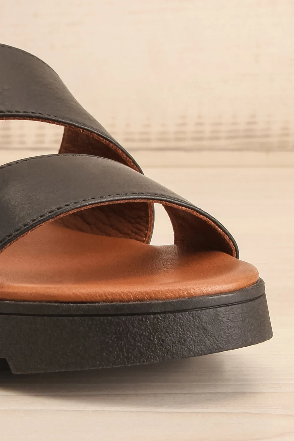 Jianna Black | Platform Sandals