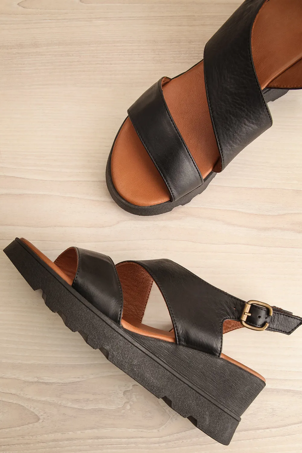Jianna Black | Platform Sandals