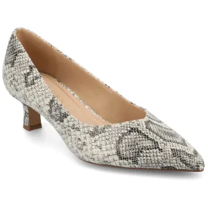 Journee Women's Pammie Medium and Wide Width Pumps