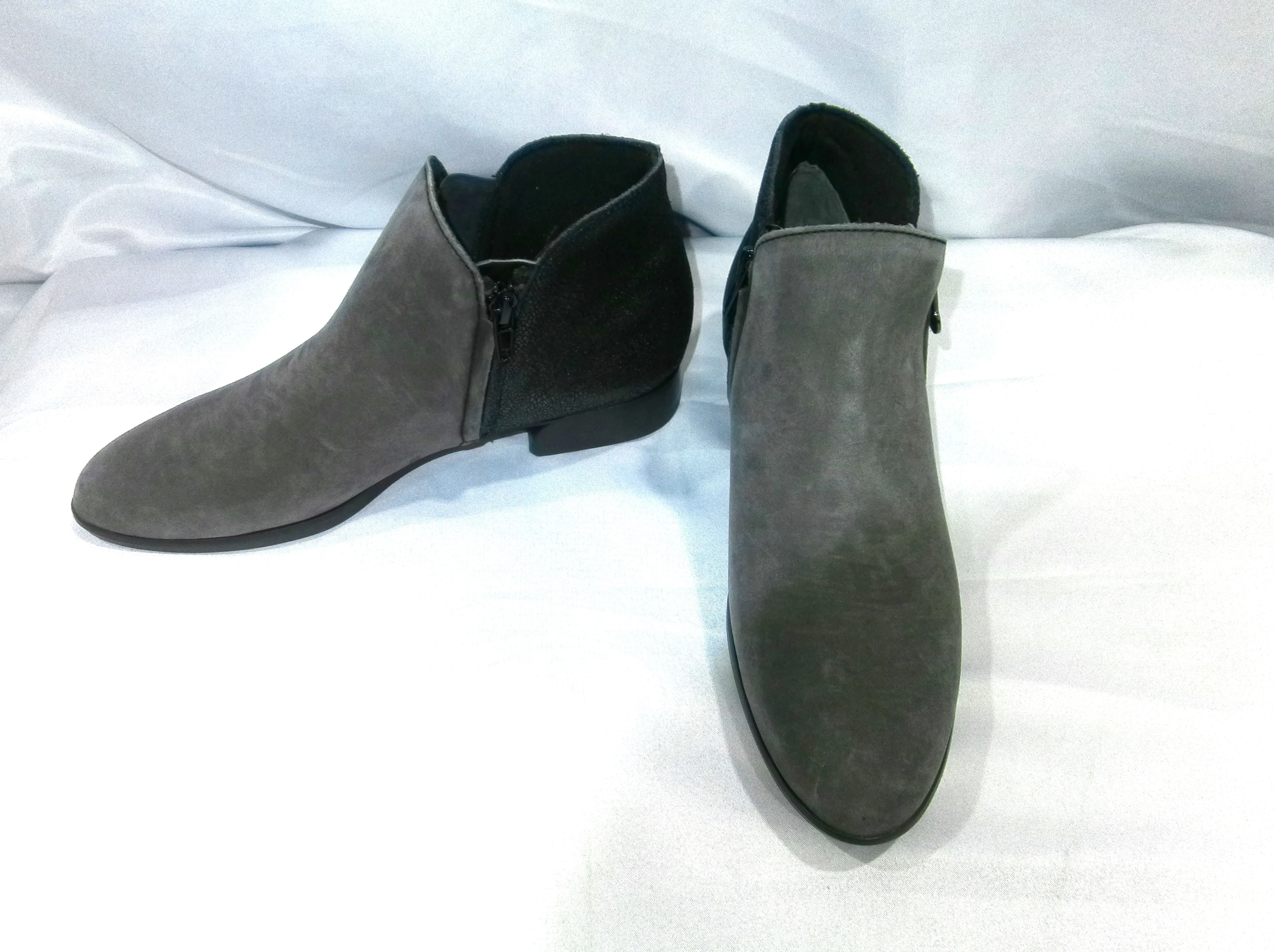 Munro Averee Women's Leather Ankle Boots