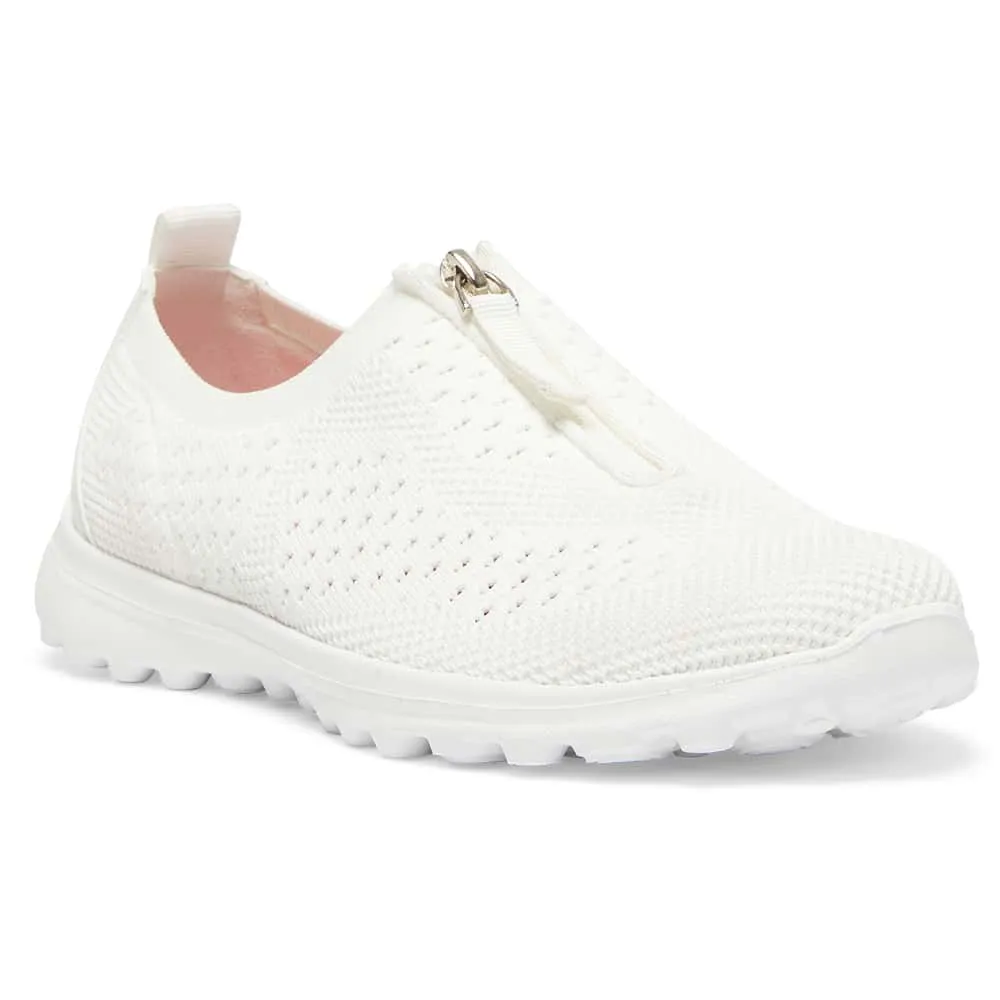 Oberon Sneaker in White Stretch