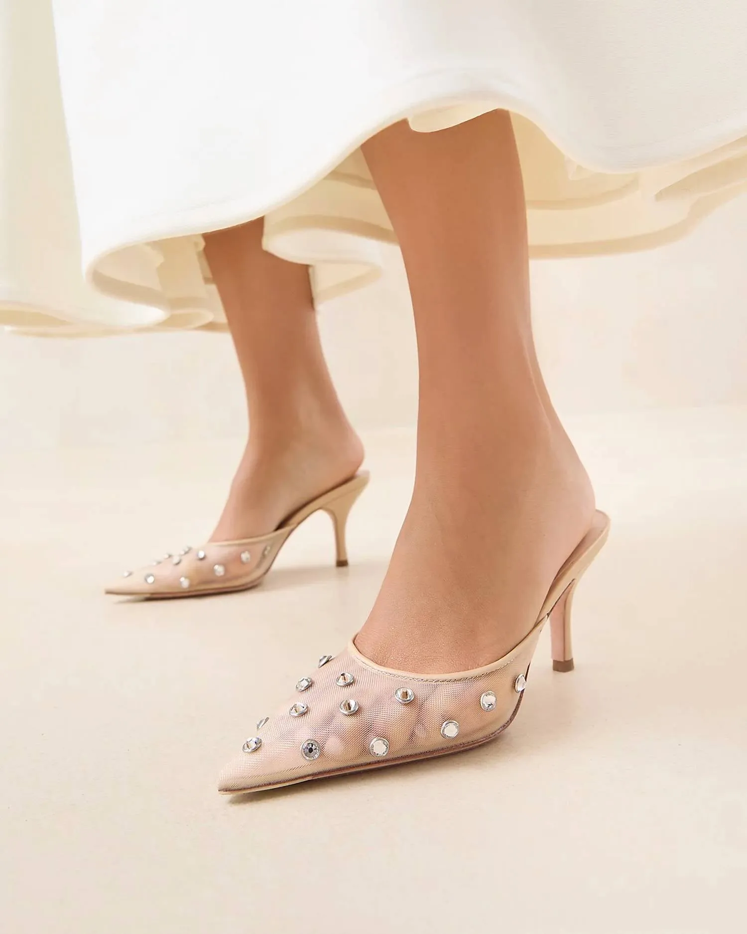 Paloma Mesh Mid-Heel Closed Toe Mule In Cream/clear
