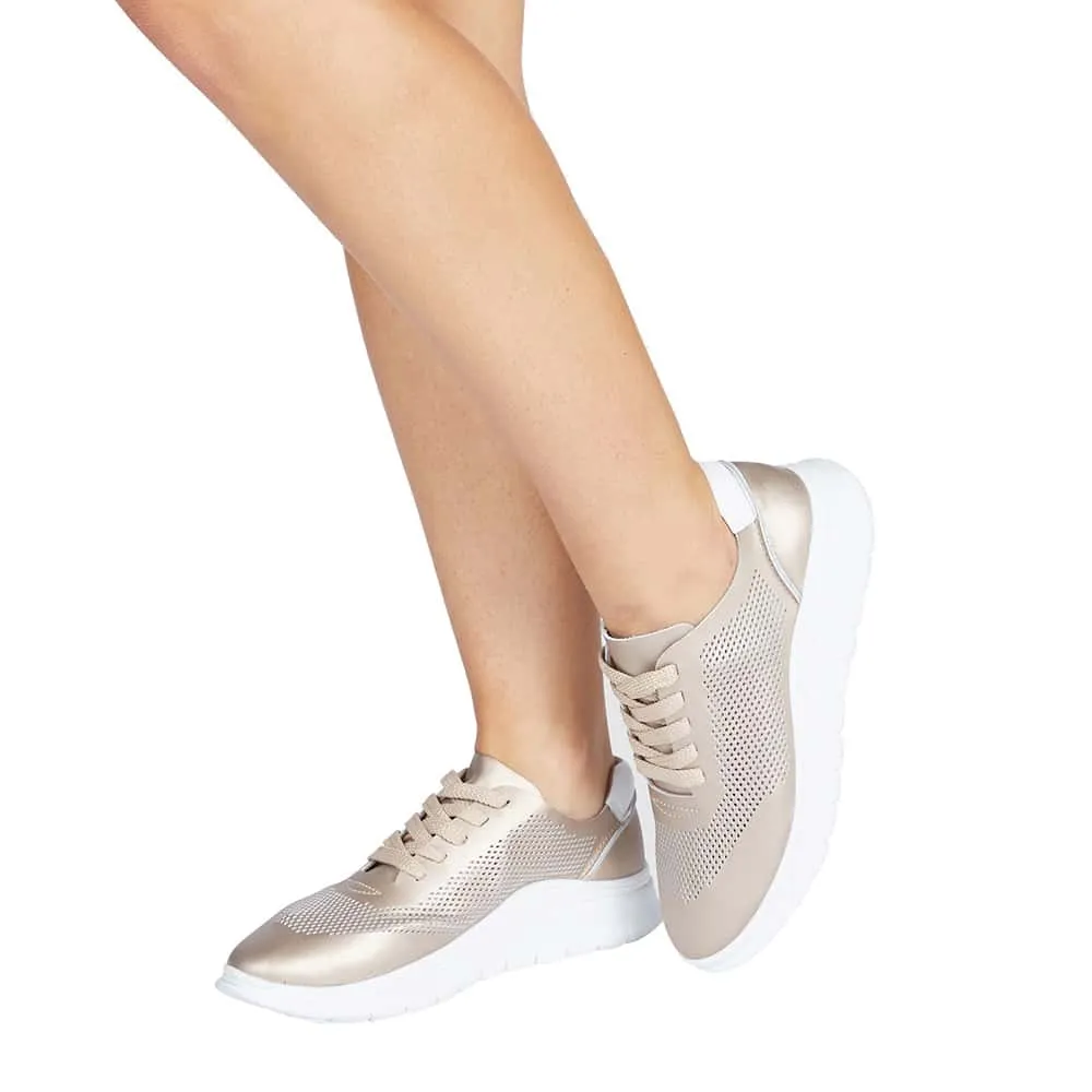 Ratio Sneaker in Gold Metallic Leather
