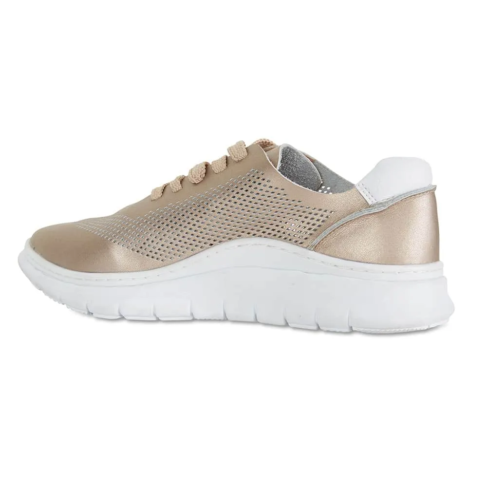 Ratio Sneaker in Gold Metallic Leather