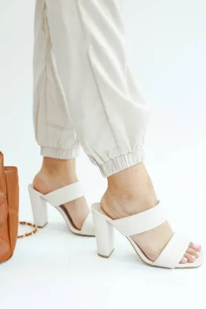Sarah Heels In Bone