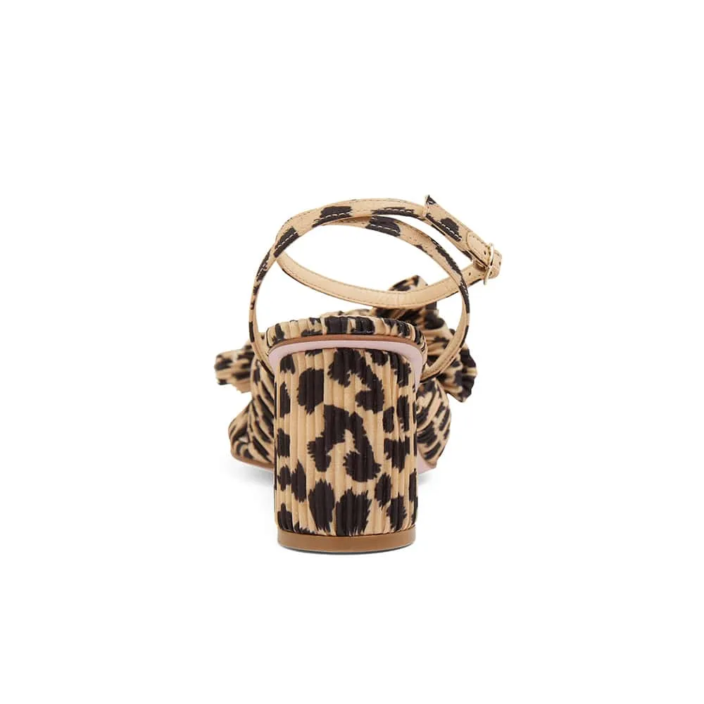 Secret Heel in Leopard Fabric