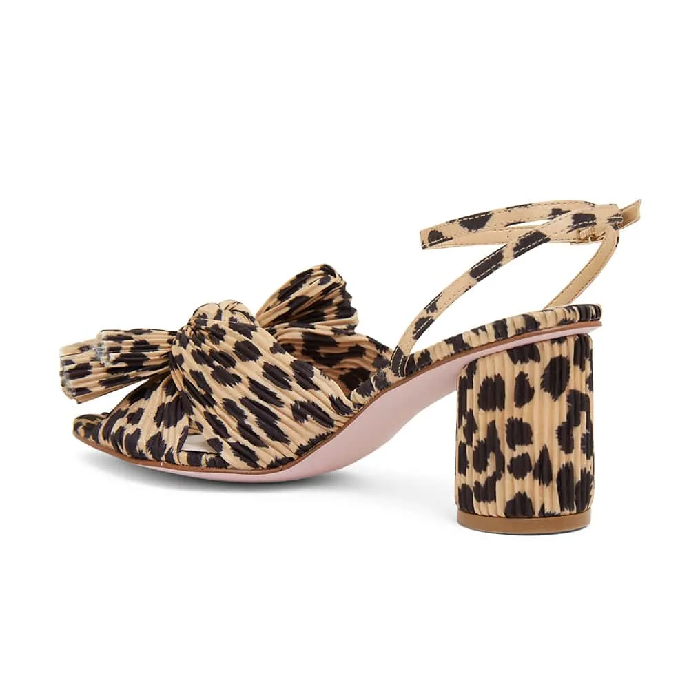 Secret Heel in Leopard Fabric