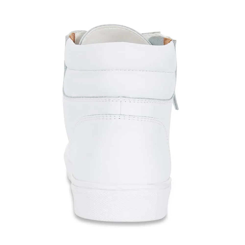 Snap Sneaker in White Leather
