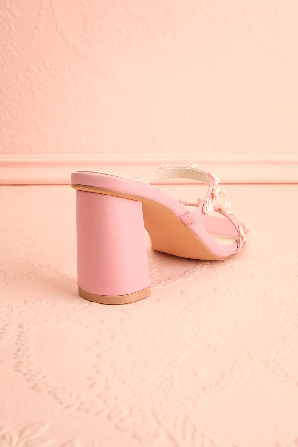 Synthicia Pink | Heeled Sandals w/ Rose Flowers