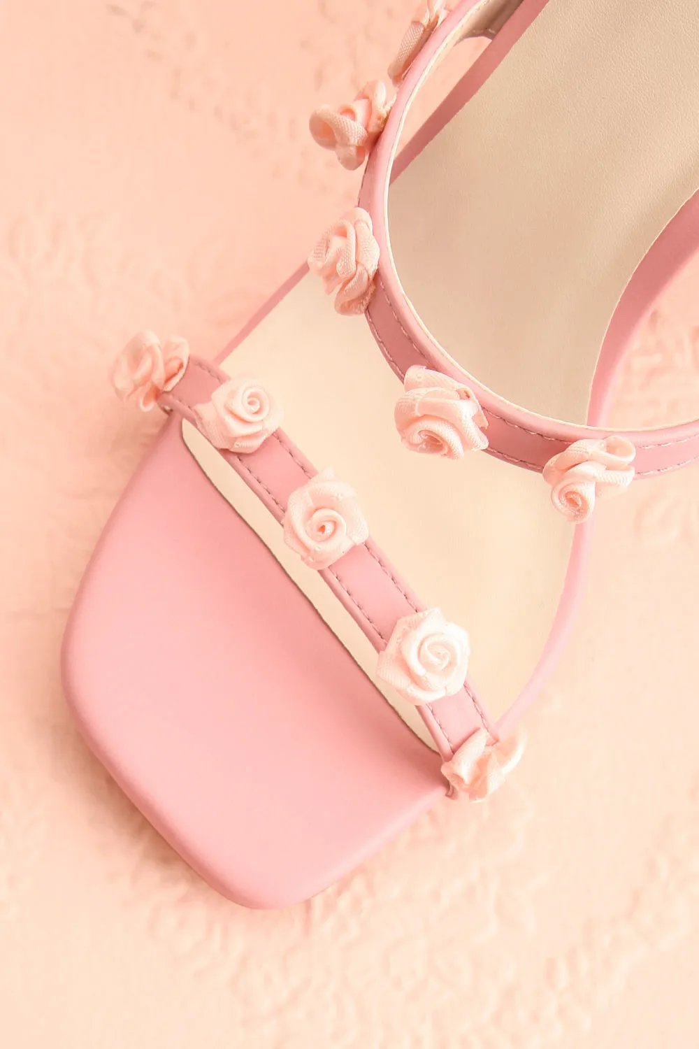 Synthicia Pink | Heeled Sandals w/ Rose Flowers