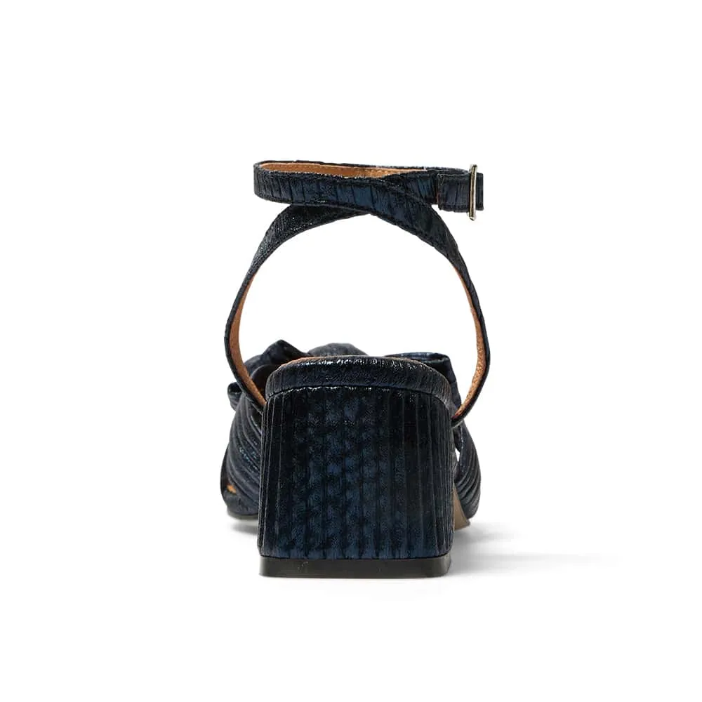 Tiara Heel in Navy Pleat