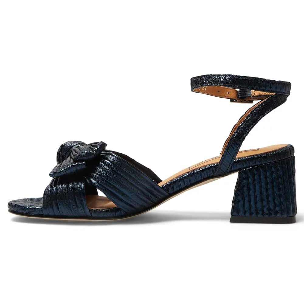Tiara Heel in Navy Pleat