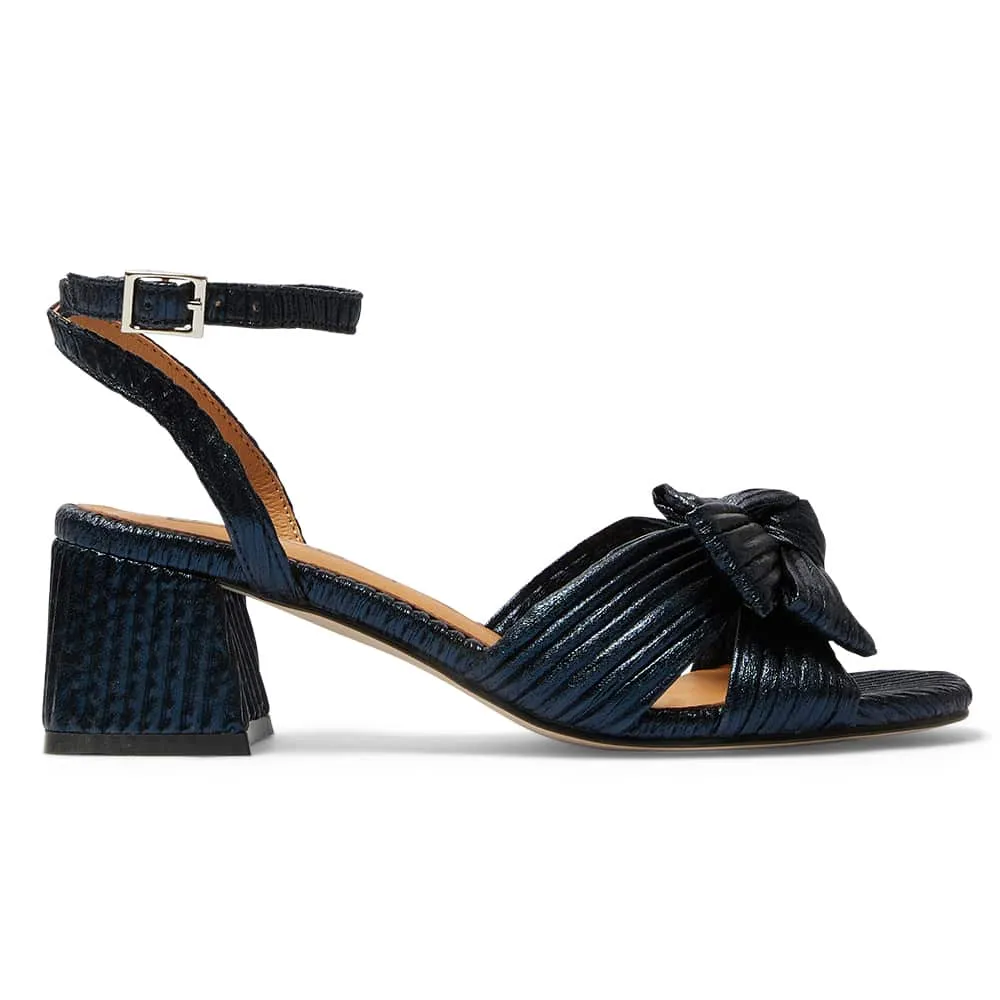 Tiara Heel in Navy Pleat