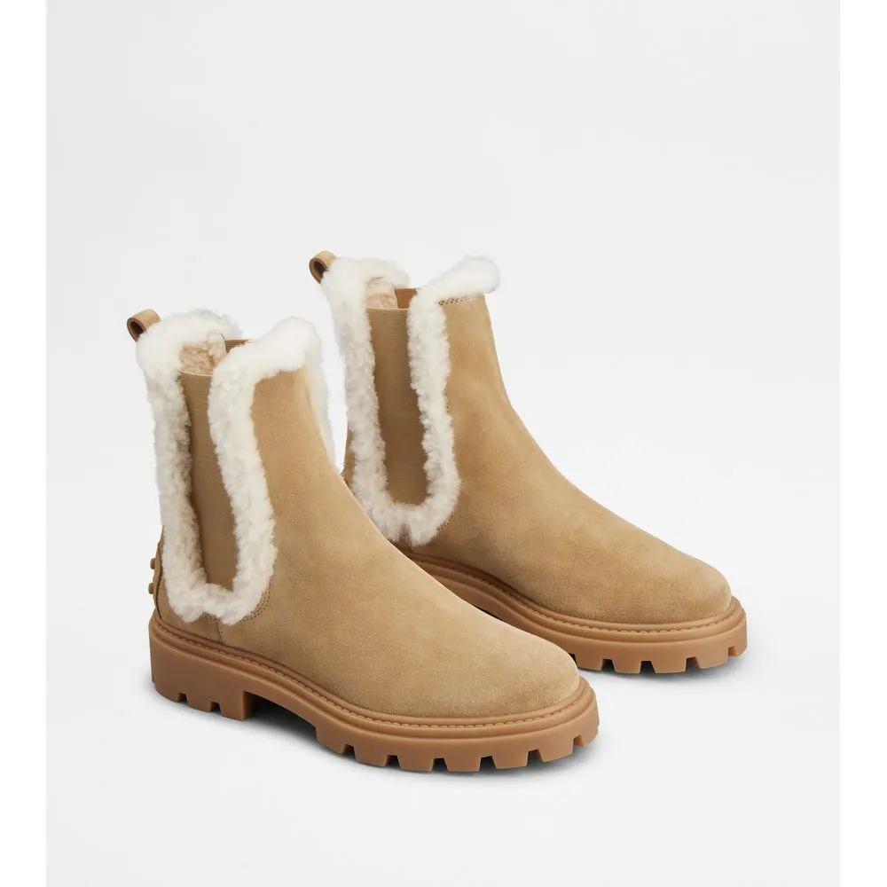 Tod's Chelsea Boots in Suede and Sheepskin