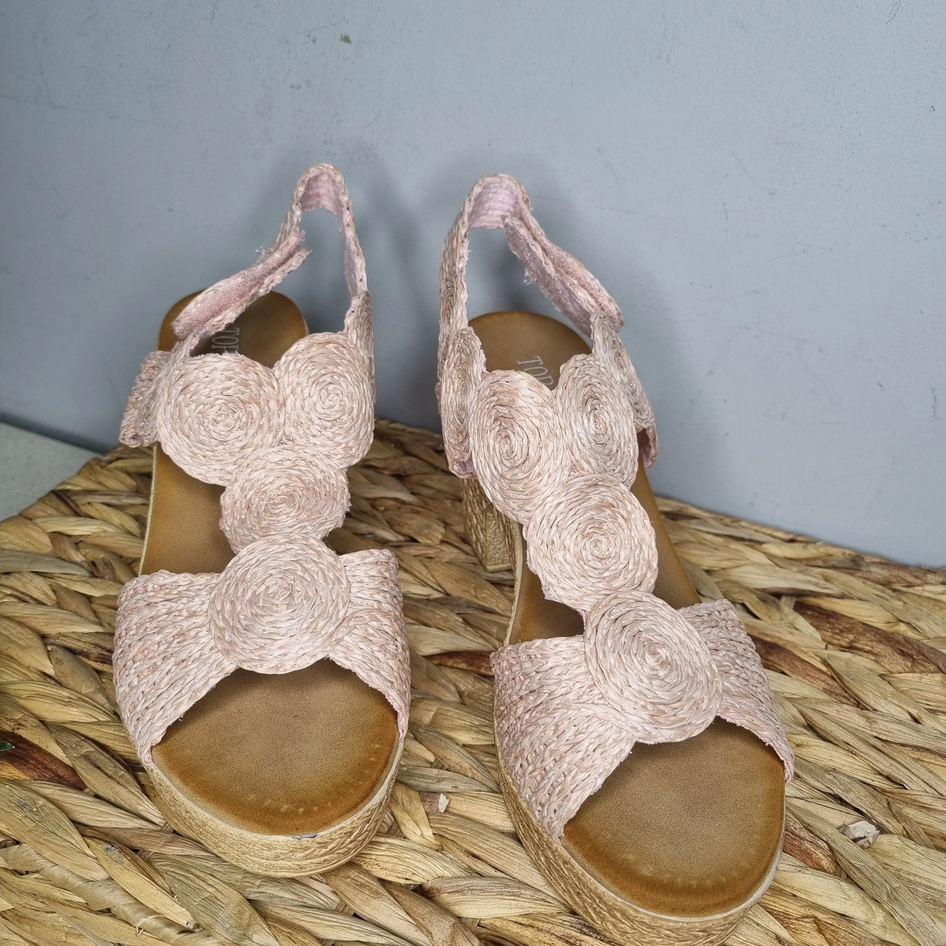 Top Staka Fabric Spiral Design Platform Heel Sandal