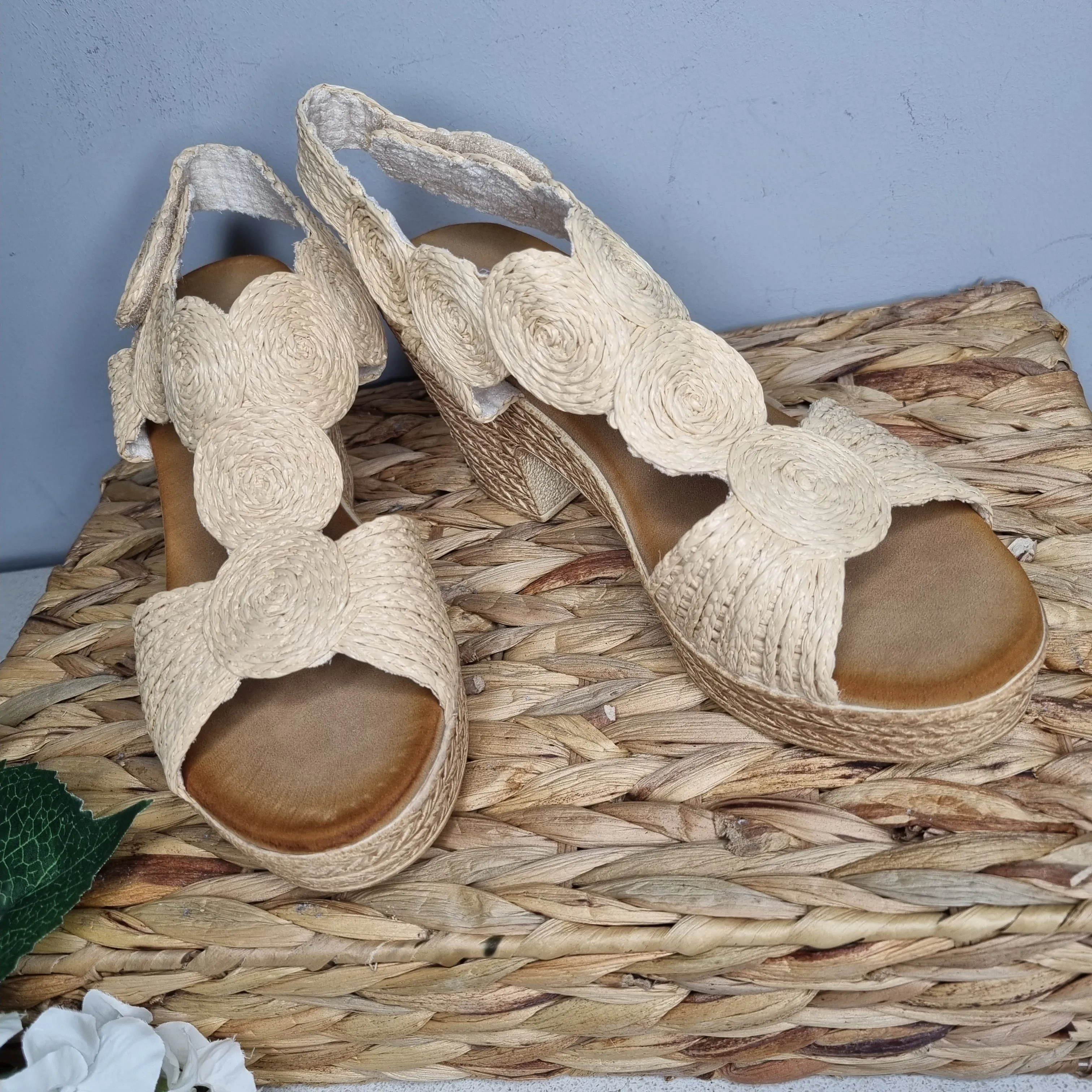 Top Staka Fabric Spiral Design Platform Heel Sandal