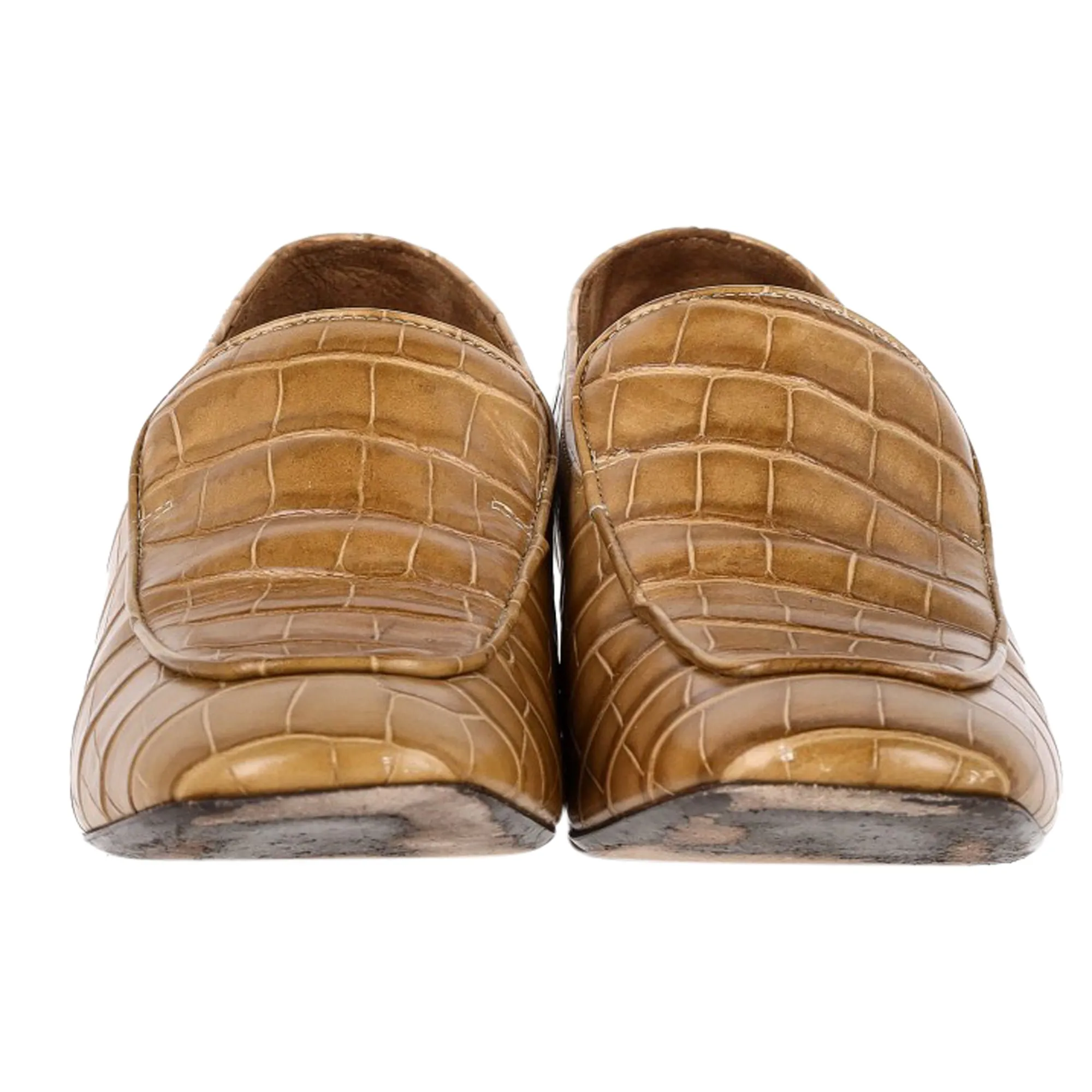 Totme Crocodile-Embossed Loafer Pumps in Brown Cowhide Leather