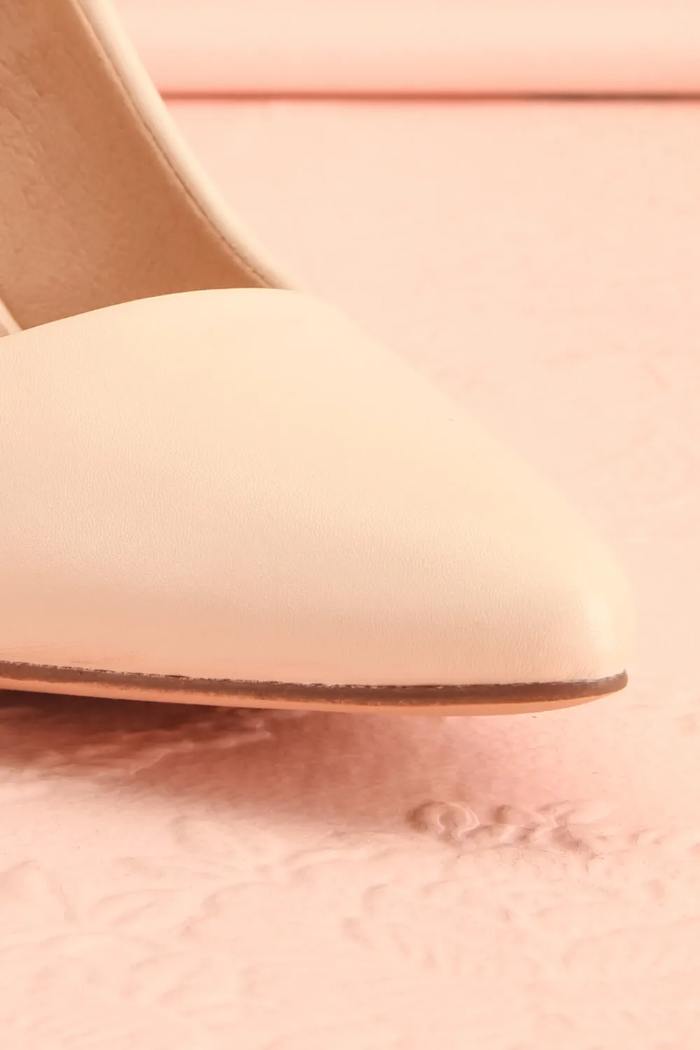 Trenta Ivory | Pointed Toe Heels