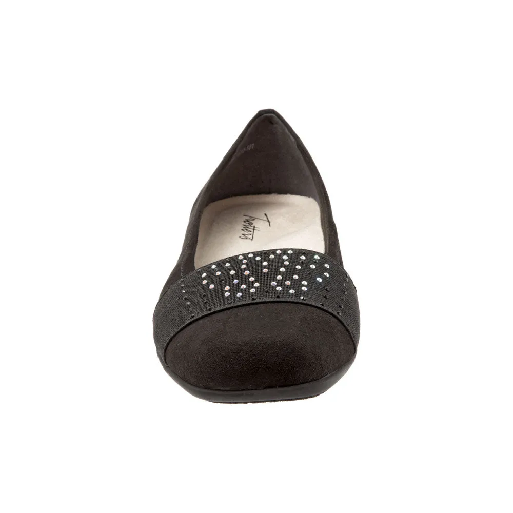 Trotters Samantha Black Micro Flat Shoe (Women's)