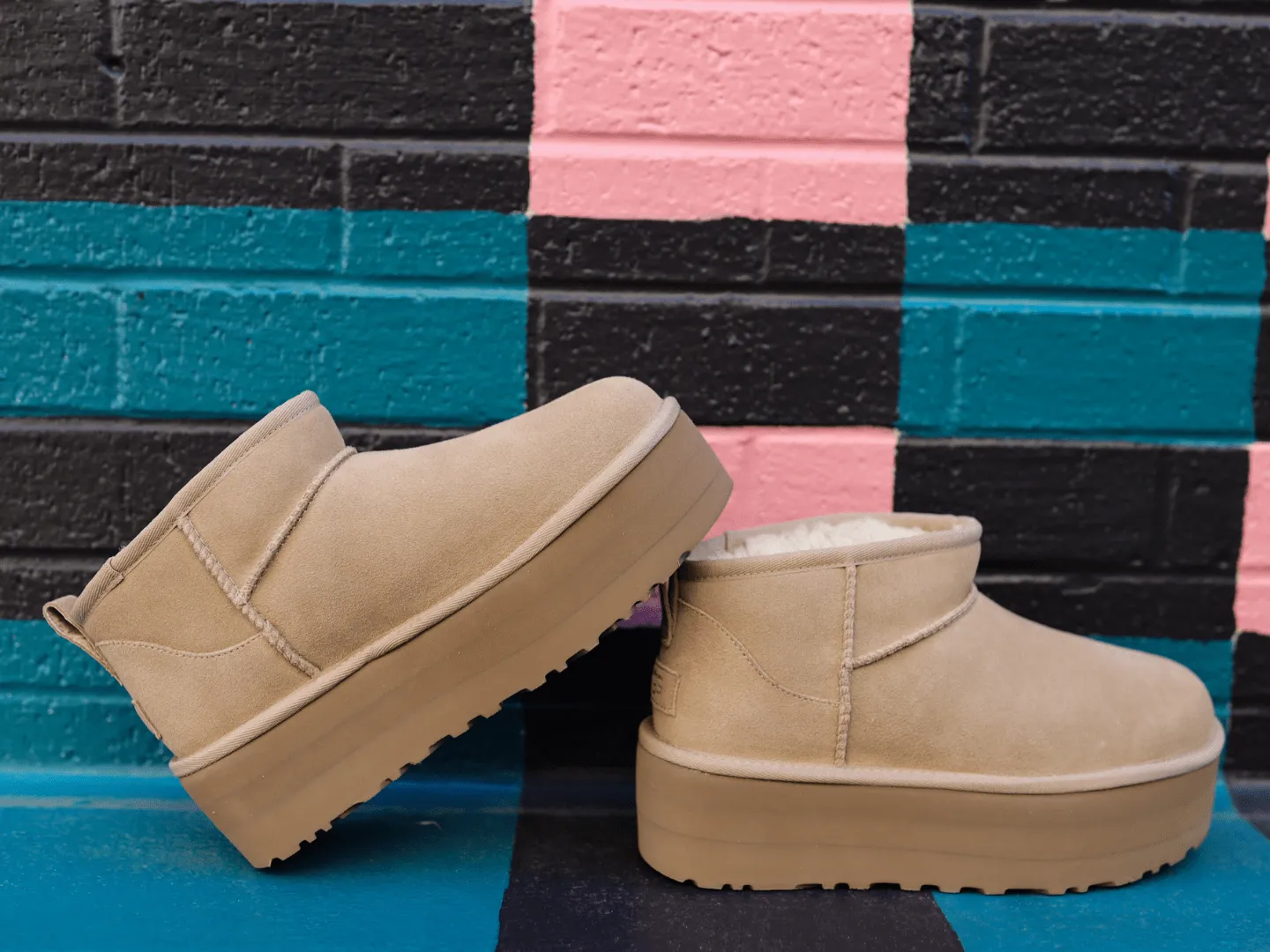 UGG: Ultra Mini Platform in Sand