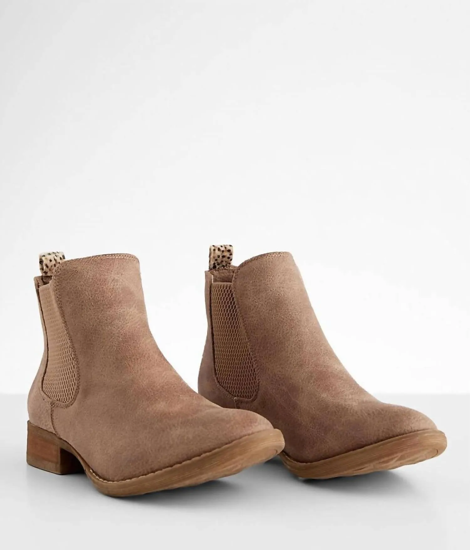 Women's Blake Chelsea Boot In Beige