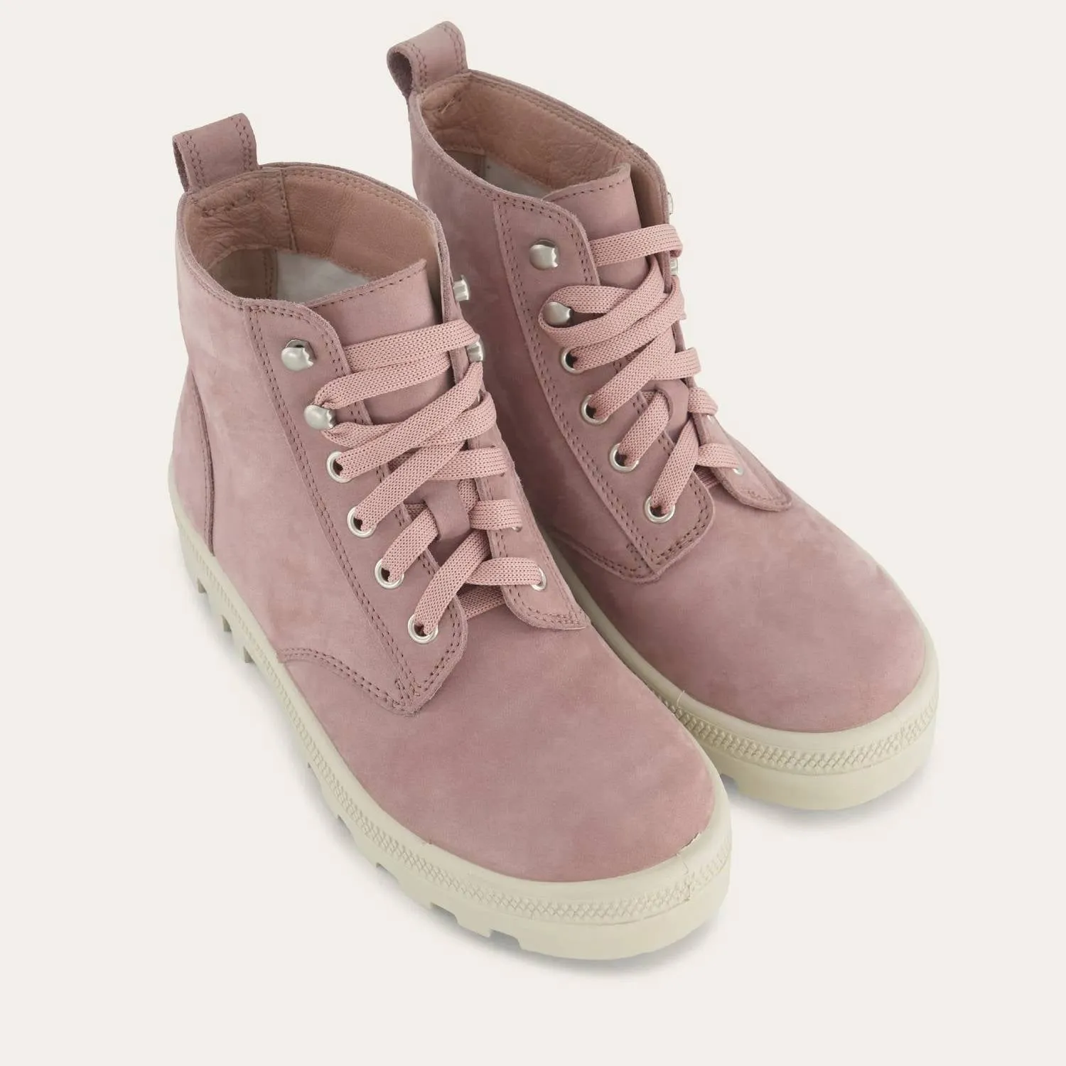 Women's Canoe Tie Boots - Medium In Mauve Nubuck