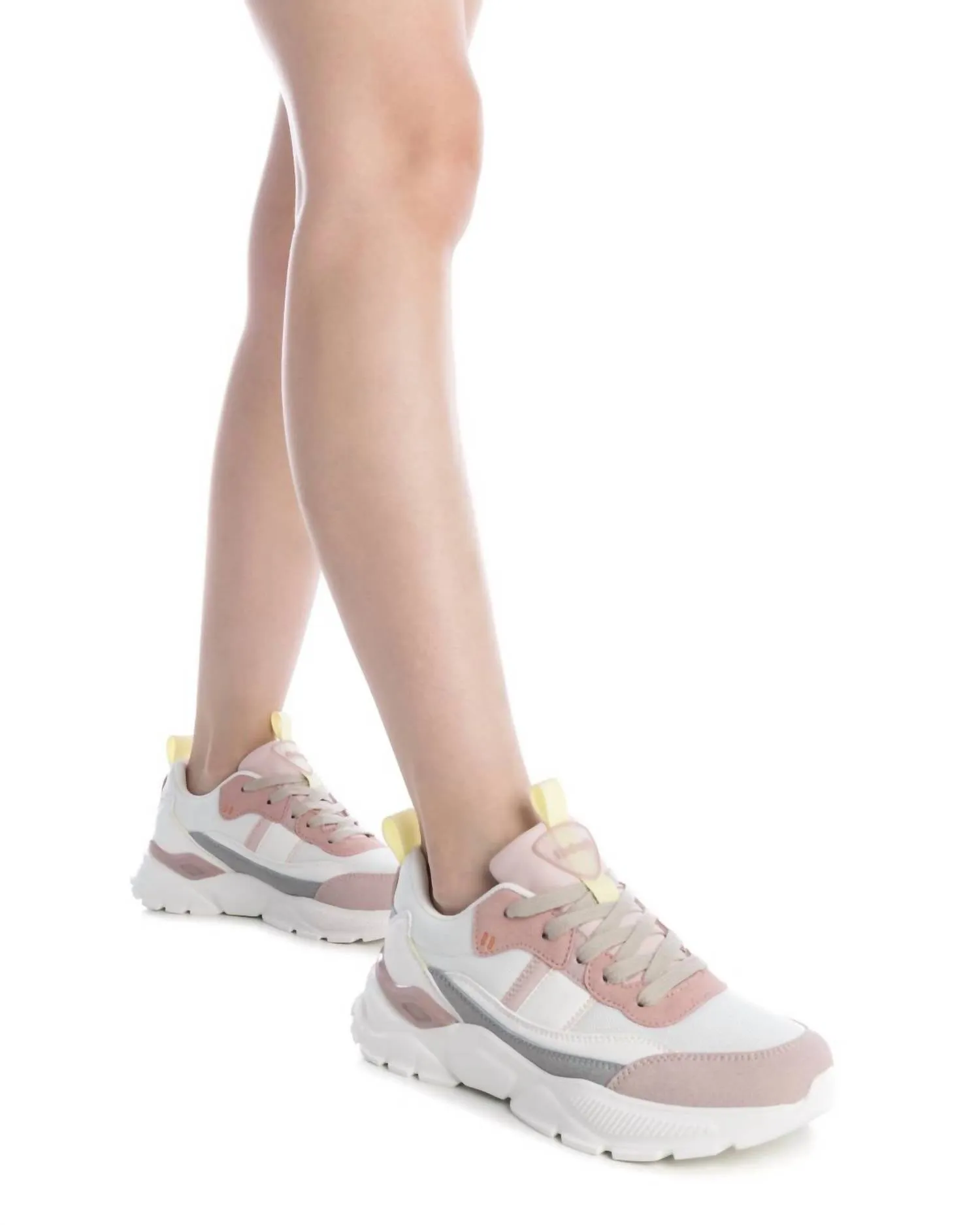 Women's Casual Comfort Sneakers In Light Pink