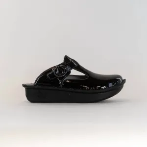 Women's Classic Clog In Black Cherry