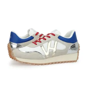 Women's Cosmic 4 Sneaker In White